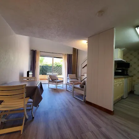 Mar Y Sol T2 En Duplex 34m2 Terrasse 2 Personnes Fréjus